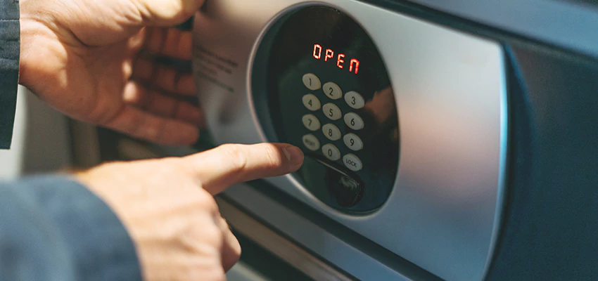 Cash Safe Openers in Williams, California