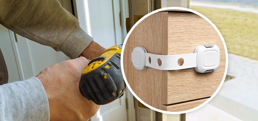 Childproof Sliding Door Locks in Williams, CA