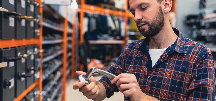 Locksmith For Retail Stores Lockout Services in Williams, California